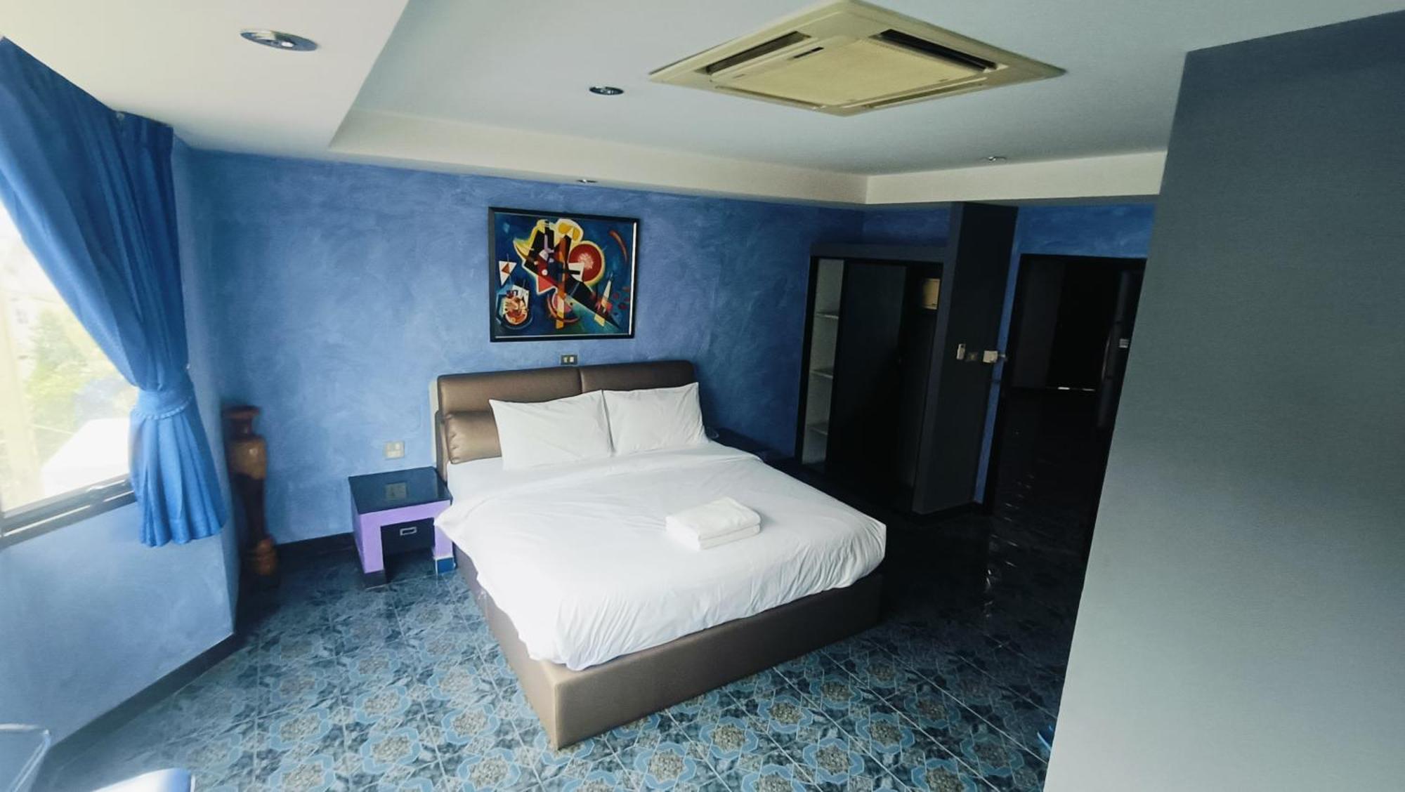 Koenig Hotel Pattaya Near Walking Street מראה חיצוני תמונה