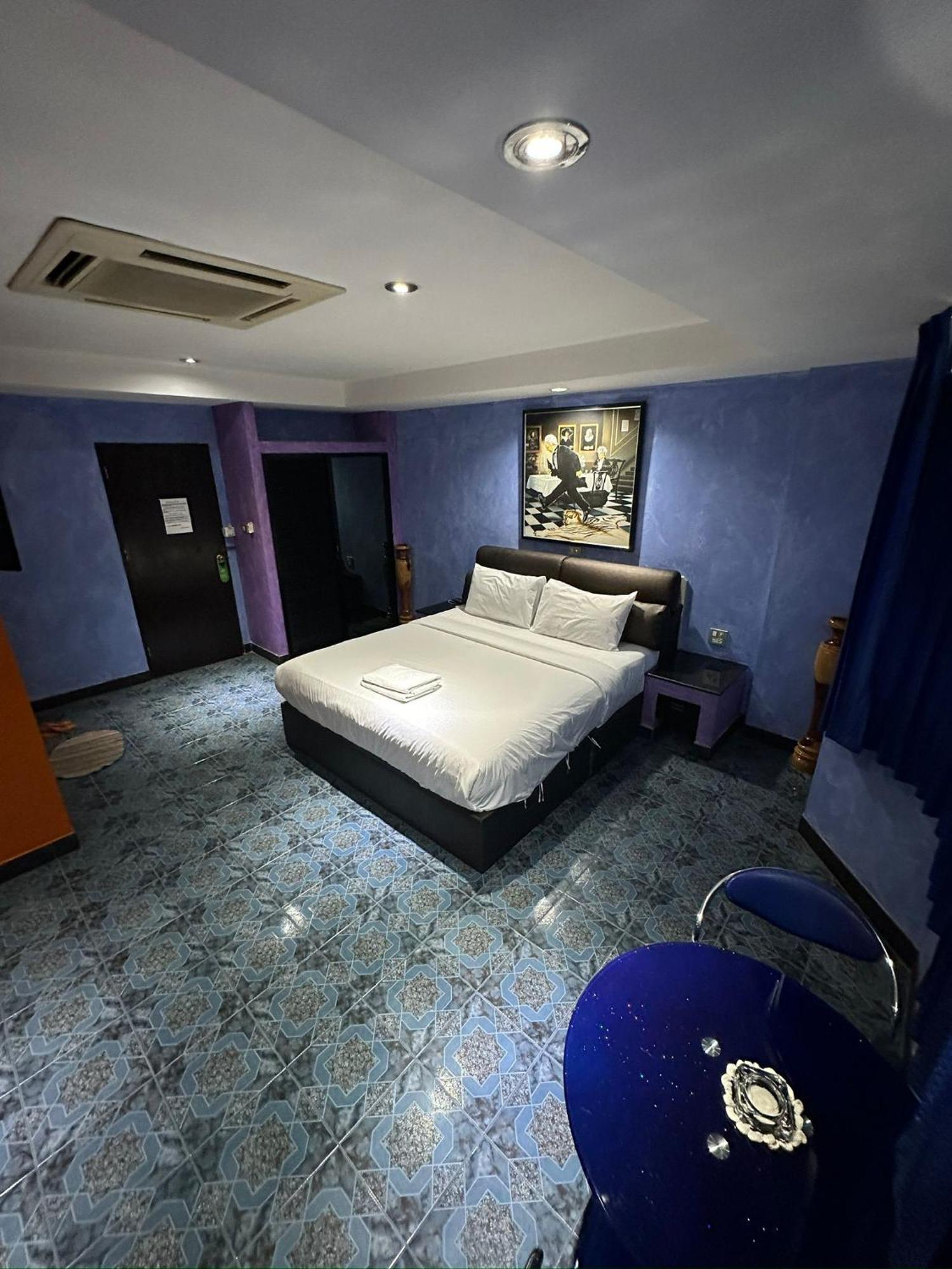 Koenig Hotel Pattaya Near Walking Street מראה חיצוני תמונה